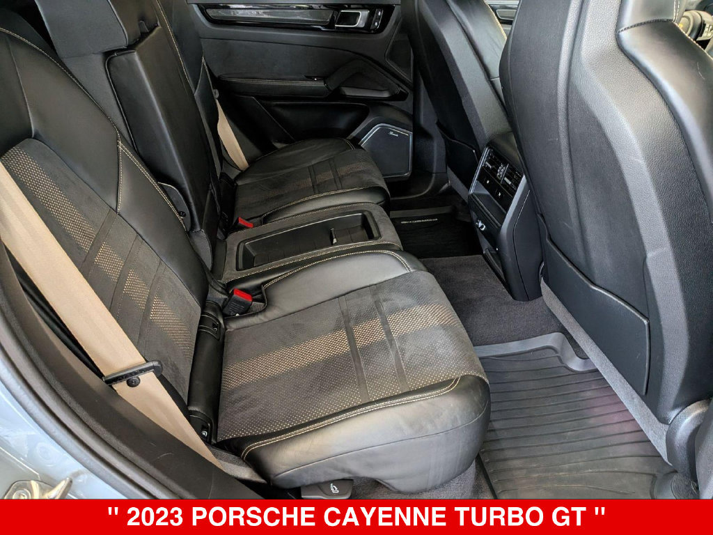 Used 2023 Porsche Cayenne Turbo GT AWD/4WD image 31