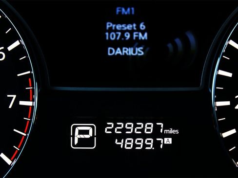 Used 2015 Nissan Altima 2.5 S w/ Special Edition Package image 13