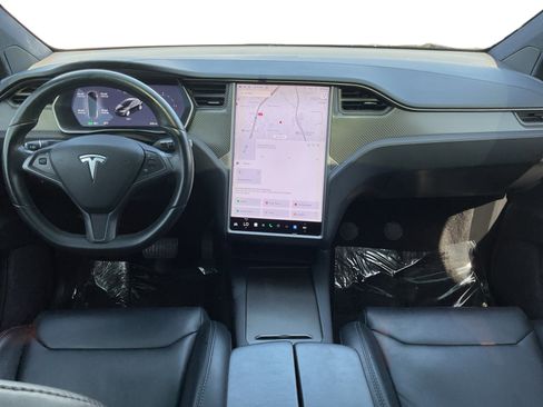 Used 2018 Tesla Model X 75D AWD/4WD image 9