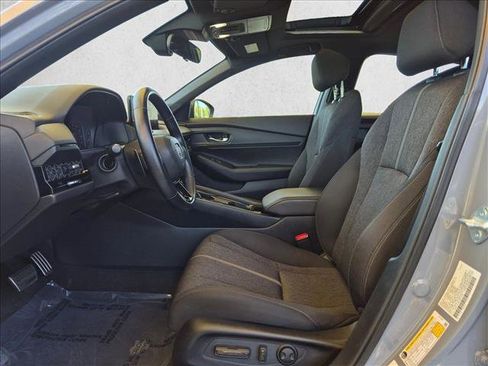 Used 2024 Honda Accord Sport image 16