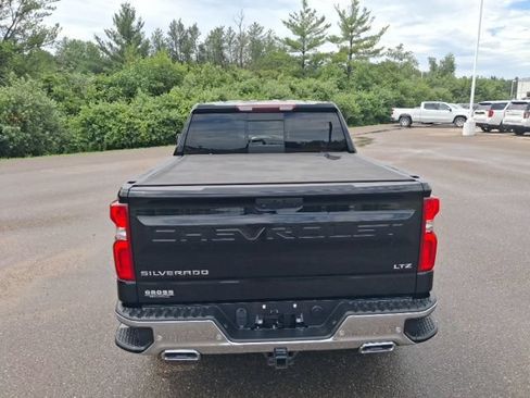 Used 2021 Chevrolet Silverado 1500 LTZ AWD/4WD image 8