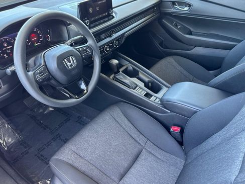Used 2024 Honda Accord EX image 4