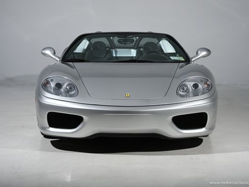 Used 2004 Ferrari 360 Spider RWD image 2