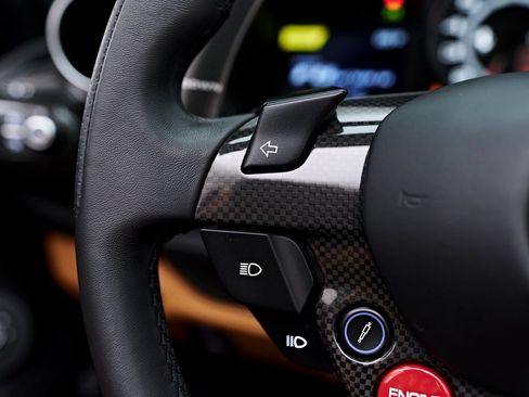 Used 2022 Ferrari F8 Tributo image 71