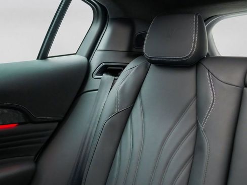 New 2025 Maserati Grecale Modena AWD/4WD image 21