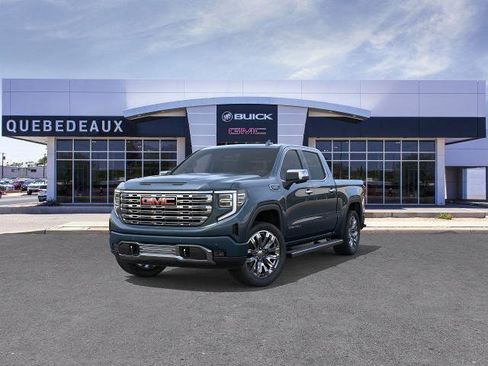New 2026 GMC Sierra 1500 Denali w/ Denali Reserve Package AWD/4WD image 32