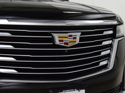 Used 2024 Cadillac Escalade ESV Premium Luxury Platinum AWD/4WD image 11