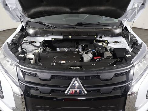 Used 2023 Mitsubishi Outlander Sport AWD image 16