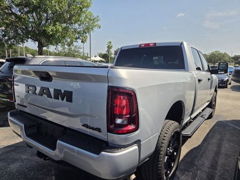 Used 2026 RAM 2500 Big Horn AWD/4WD image 5