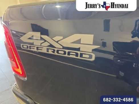 Used 2020 RAM 1500 Laramie w/ Sport Appearance Package AWD/4WD image 5