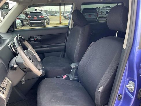 Used 2010 Scion xB Base image 17
