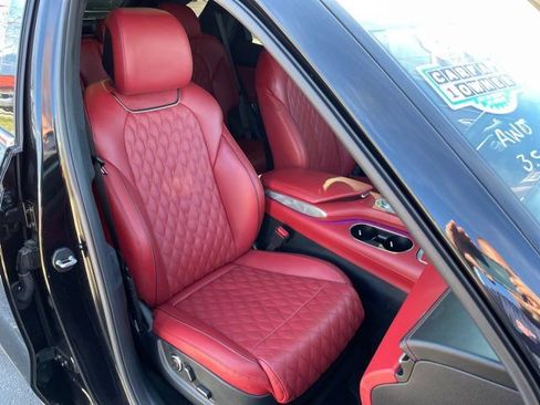 Used 2024 Genesis GV70 3.5T Sport w/ Sport Advanced Package image 24