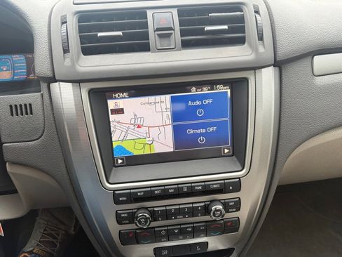 Used 2011 Ford Fusion Hybrid w/ 502A Rapid Spec Order Code image 25