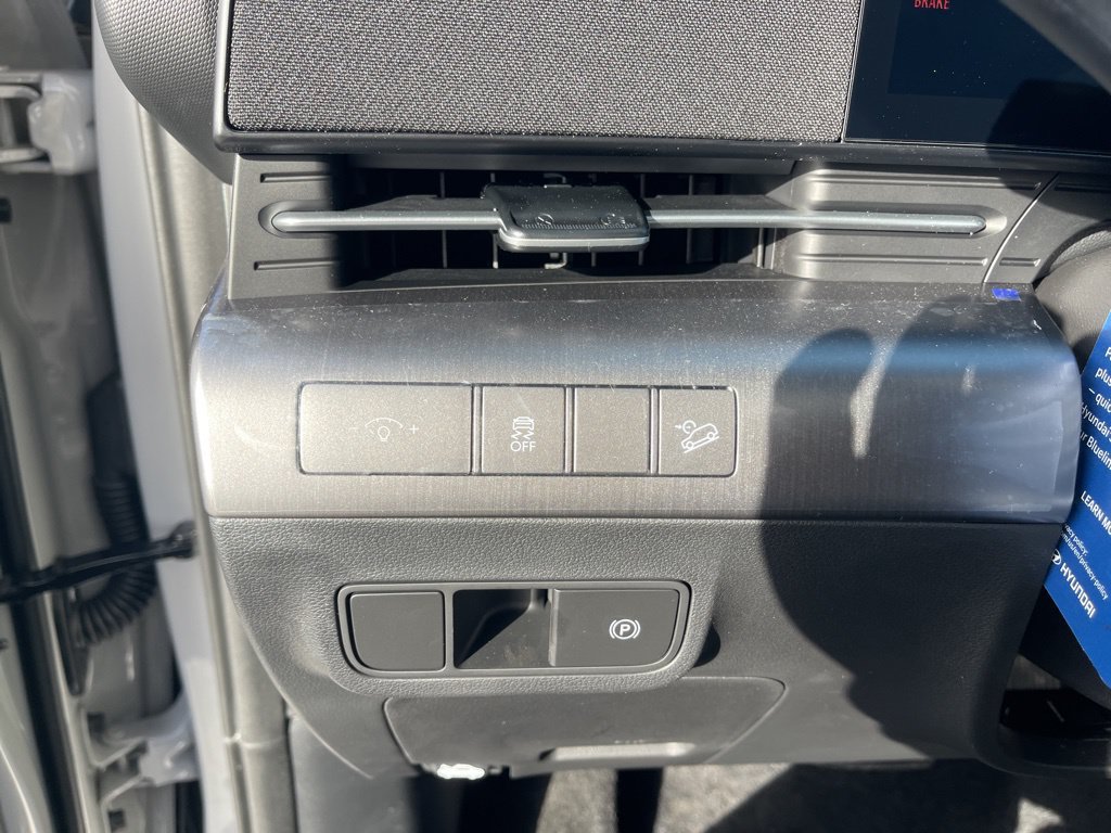 New 2026 Hyundai Kona SEL Premium AWD/4WD image 18