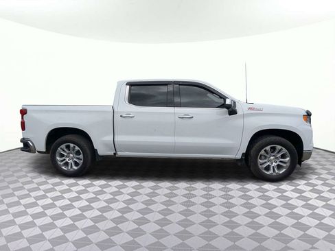 Used 2025 Chevrolet Silverado 1500 LTZ AWD/4WD image 3