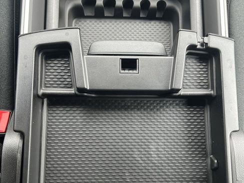 New 2026 RAM 1500 Express image 24