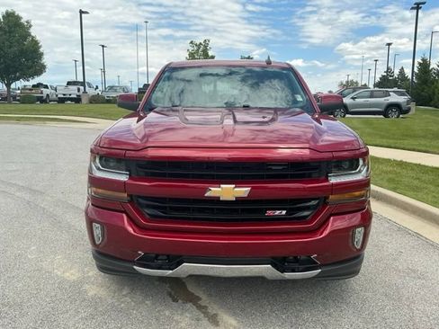 Used 2018 Chevrolet Silverado 1500 LT w/ All Star Edition AWD/4WD image 9