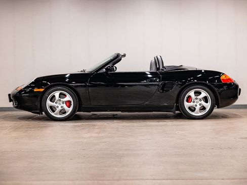 Used 2002 Porsche Boxster S image 20