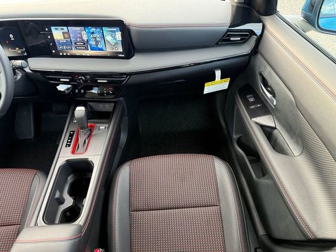 New 2026 Nissan Kicks SR w/ Illumination Package image 20