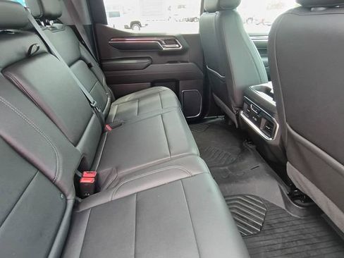 Used 2022 Chevrolet Silverado 1500 LTZ AWD/4WD image 17