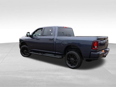 Certified 2025 RAM 2500 Big Horn AWD/4WD image 8