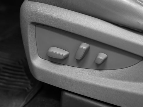 Used 2017 Chevrolet Silverado 1500 LTZ w/ Sport Package image 26