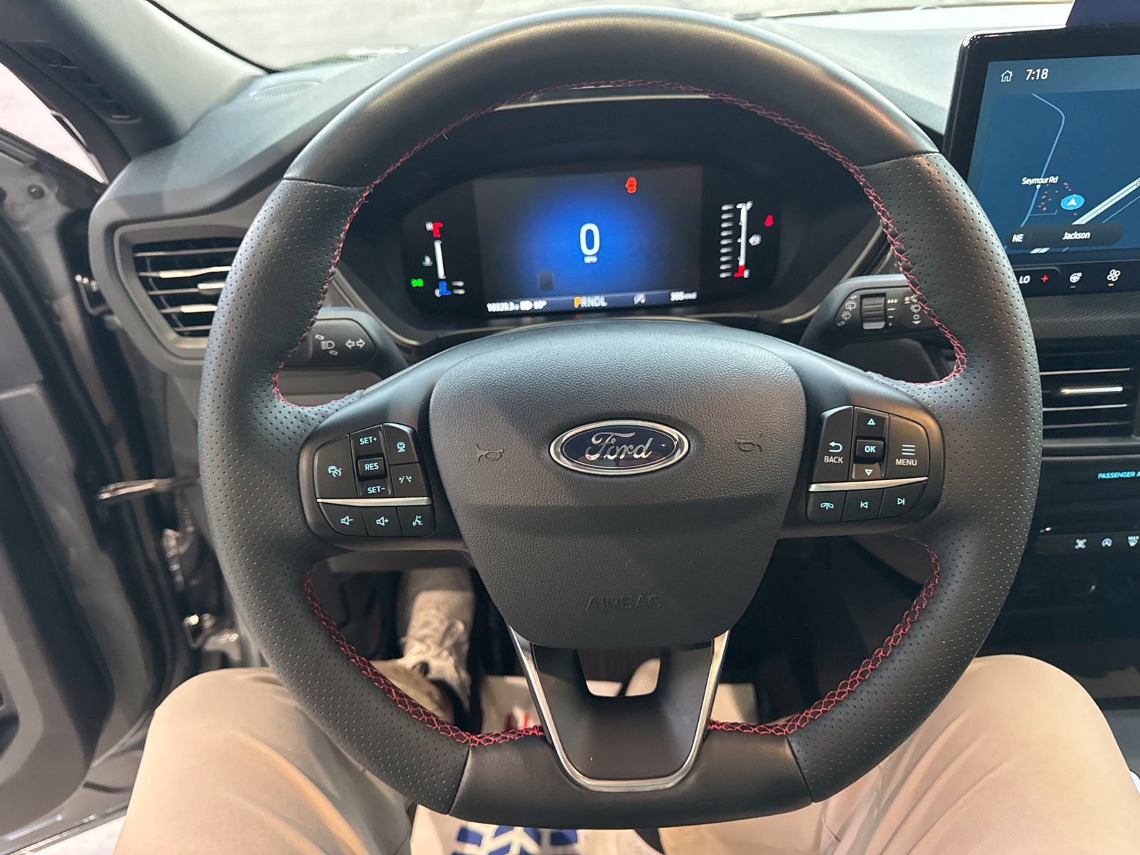 Certified 2024 Ford Escape ST-Line w/ Tech Pack #1 AWD/4WD image 24