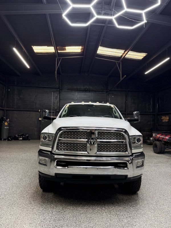 Used 2013 RAM 3500 Laramie w/ Convenience Group AWD/4WD image 2