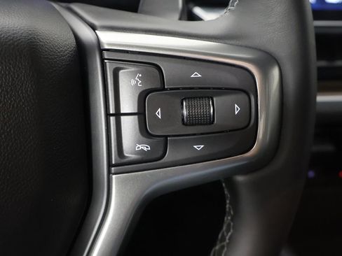 Used 2025 Chevrolet Silverado 1500 LT Trail Boss w/ Convenience Package II AWD/4WD image 40