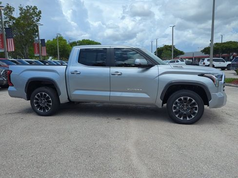 Used 2026 Toyota Tundra Limited AWD/4WD image 4