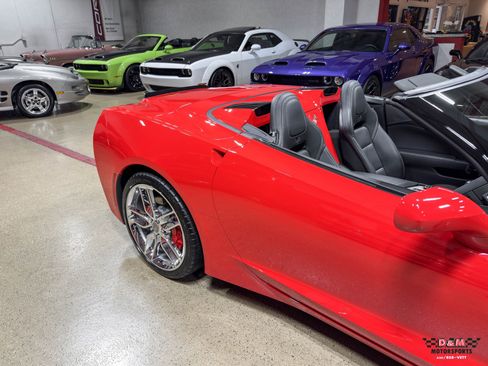 Used 2018 Chevrolet Corvette Stingray Convertible w/ 2LT Preferred Equipment Group image 51