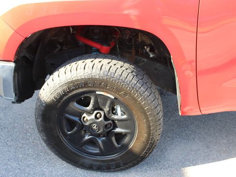 Used 2014 Toyota Tundra SR5 image 22