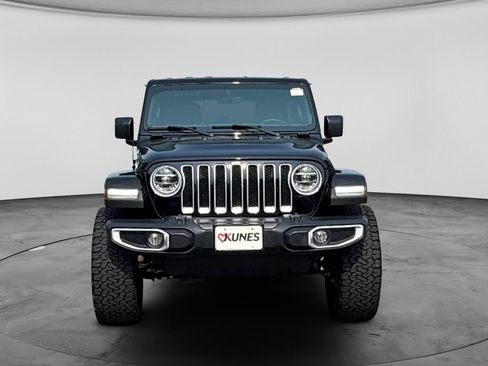 Used 2020 Jeep Wrangler Unlimited Sahara AWD/4WD image 2