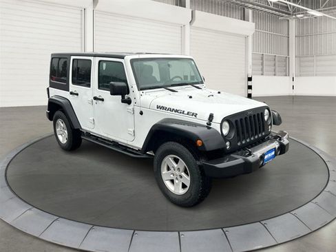 Used 2016 Jeep Wrangler Unlimited Sport AWD/4WD image 7