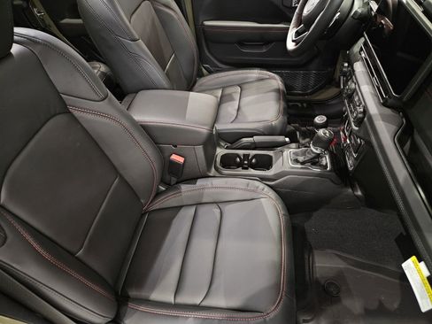 New 2026 Jeep Wrangler Unlimited Rubicon 392 image 17