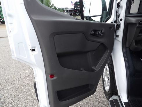 Used 2025 Ford Transit 250 Low Roof w/ Exterior Upgrade Package RWD image 15