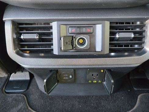 Used 2023 Ford F150 Platinum w/ Equipment Group 701A High image 17