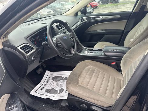 Used 2019 Ford Fusion S image 10