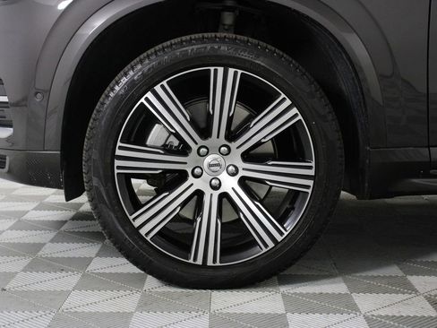 Certified 2024 Volvo XC90 T8 Plus w/ Protection Package Premier image 28
