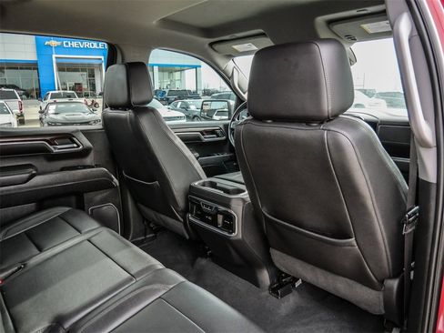 Used 2023 GMC Sierra 1500 SLT w/ SLT Convenience Package image 21