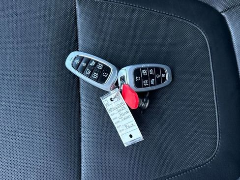 Used 2023 Hyundai Tucson Limited w/ Cargo Package image 29