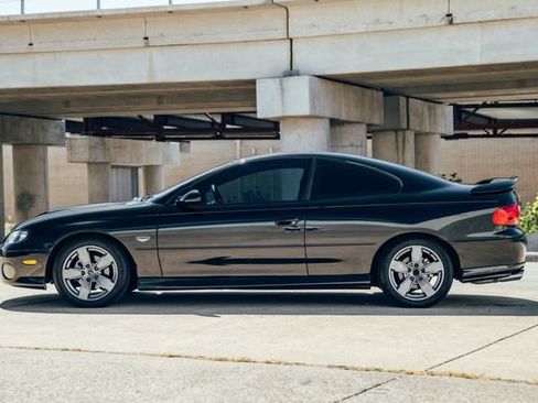 Used 2004 Pontiac GTO RWD image 10