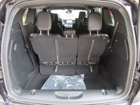 New 2026 Chrysler Pacifica Select w/ S Appearance Package AWD/4WD image 17