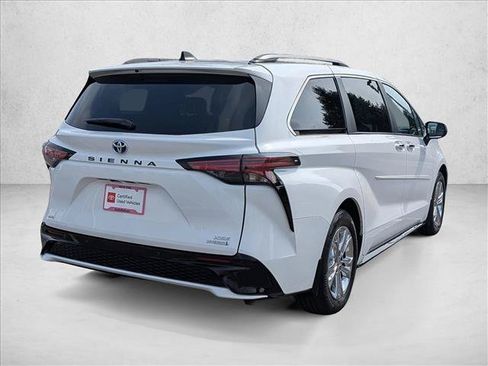 Certified 2023 Toyota Sienna XSE w/ XSE Plus Package AWD/4WD image 5