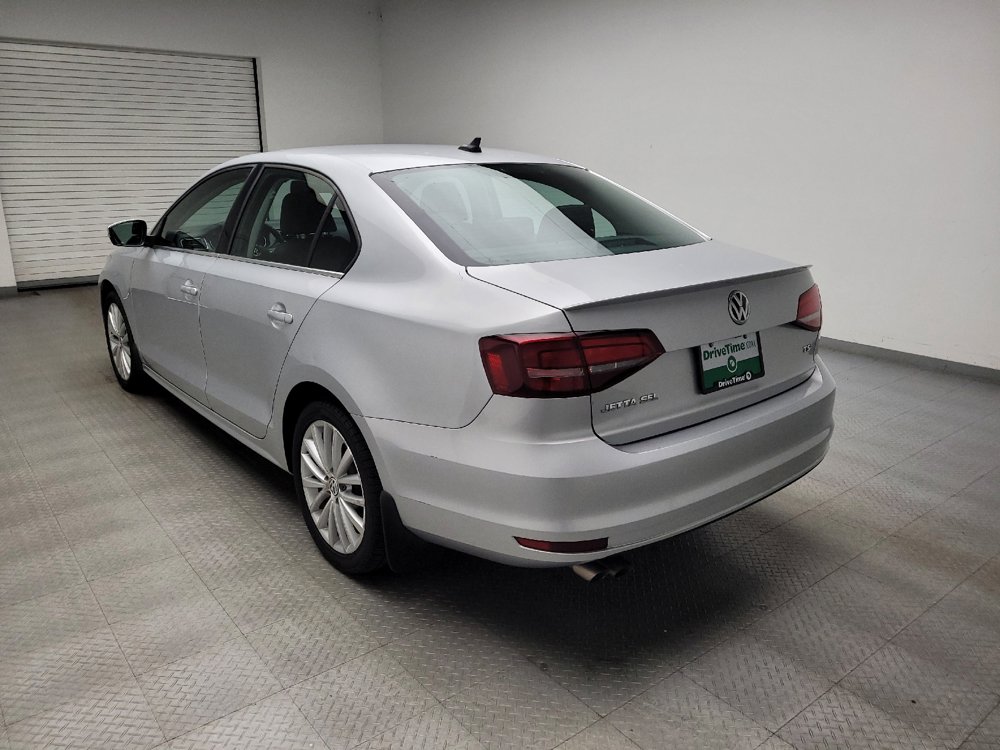 Used 2016 Volkswagen Jetta SEL w/ Lighting Package FWD image 5