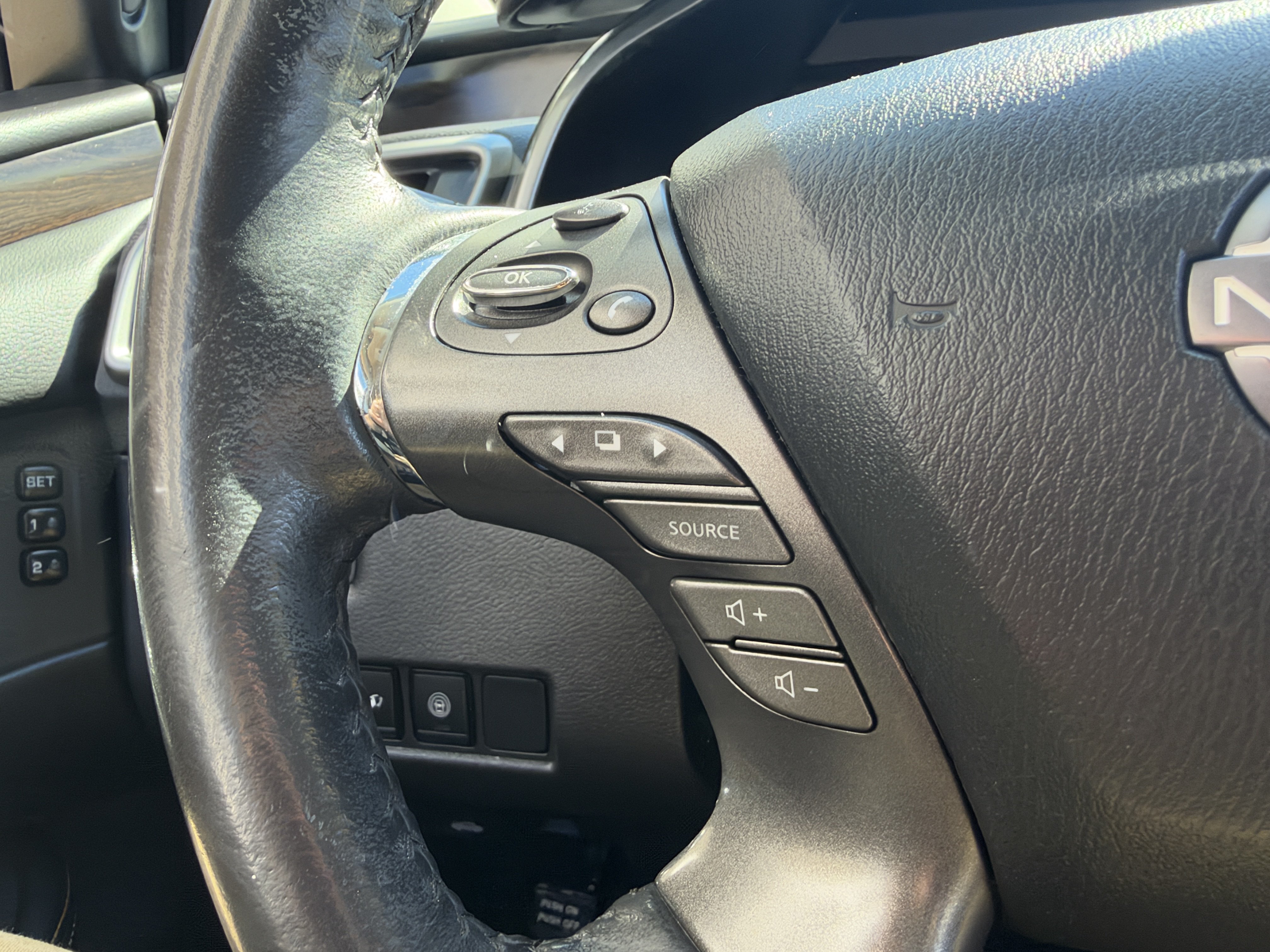 Used 2023 Nissan Murano Platinum w/ Cargo Package AWD/4WD image 37