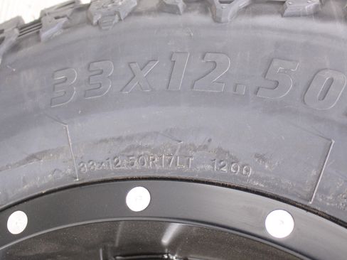 Used 2012 Jeep Wrangler Rubicon w/ PWR Convenience Group image 31