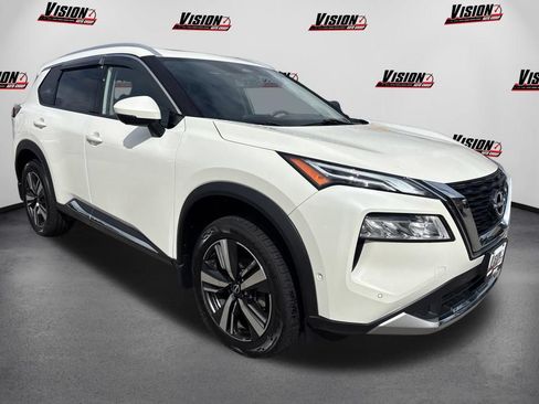 Used 2023 Nissan Rogue Platinum w/ Platinum Premium Package AWD/4WD image 3