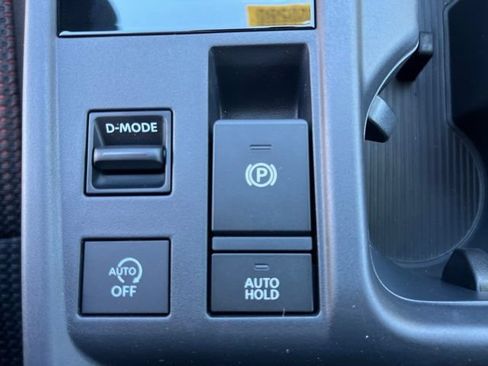 New 2026 Nissan Sentra SR w/ Floor Mat Package FWD image 20
