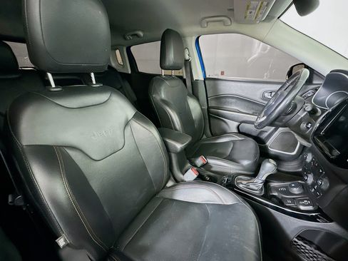 Used 2019 Jeep Compass Limited w/ Safety & Security Group AWD/4WD image 30
